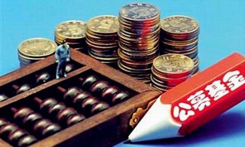首批理財(cái)子公司產(chǎn)品發(fā)行競(jìng)速 公募基金謀求“競(jìng)合平衡”